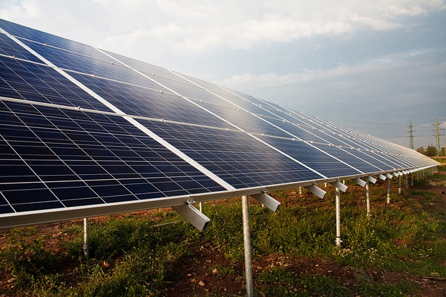 Ako znížiť náklady na energie pomocou fotovoltaických panelov